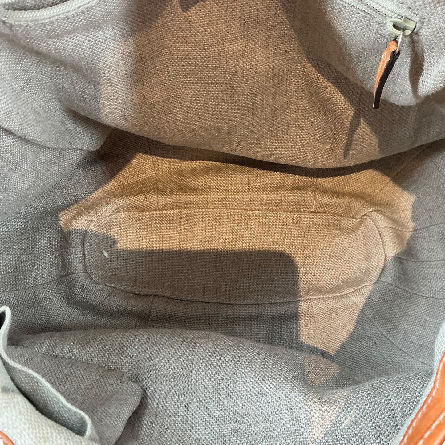 Gucci Limited Edition Tan Leather Tattoo Heart Tribeca Messenger Bag