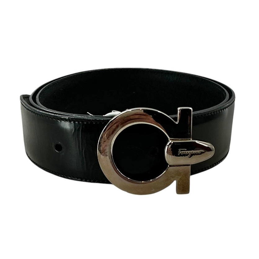 Salvatore Ferragamo Gancini Logo Leather Waist Belt - Size XS