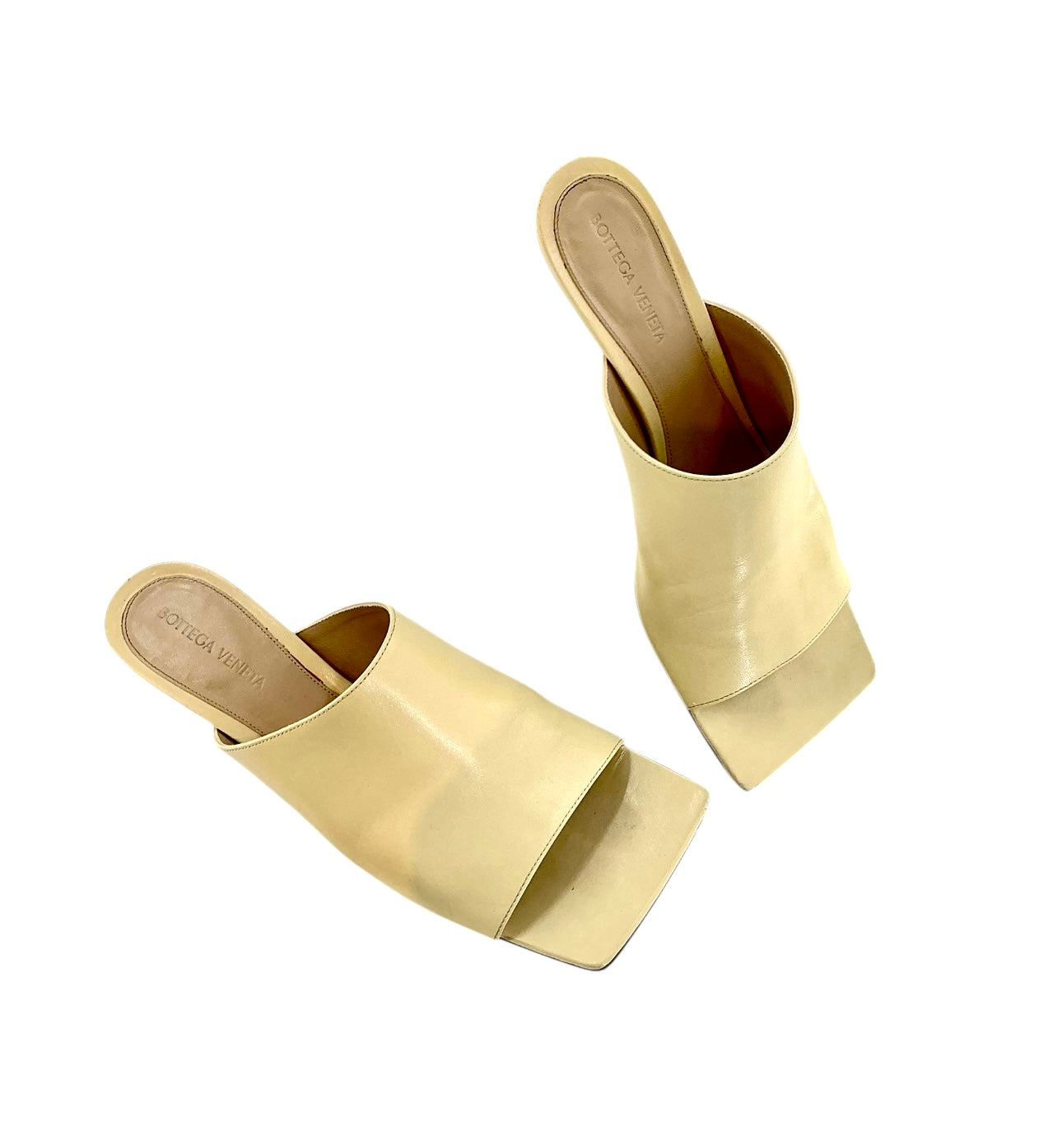 Bottega Veneta Leather Mules/ Kitten Heels