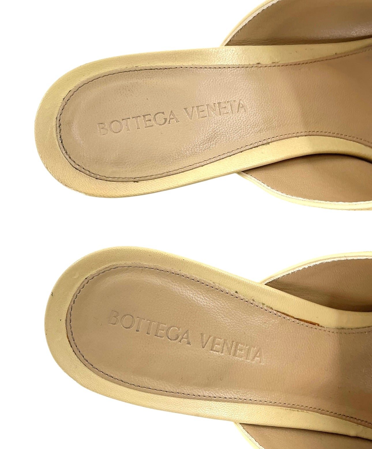 Bottega Veneta Leather Mules/ Kitten Heels
