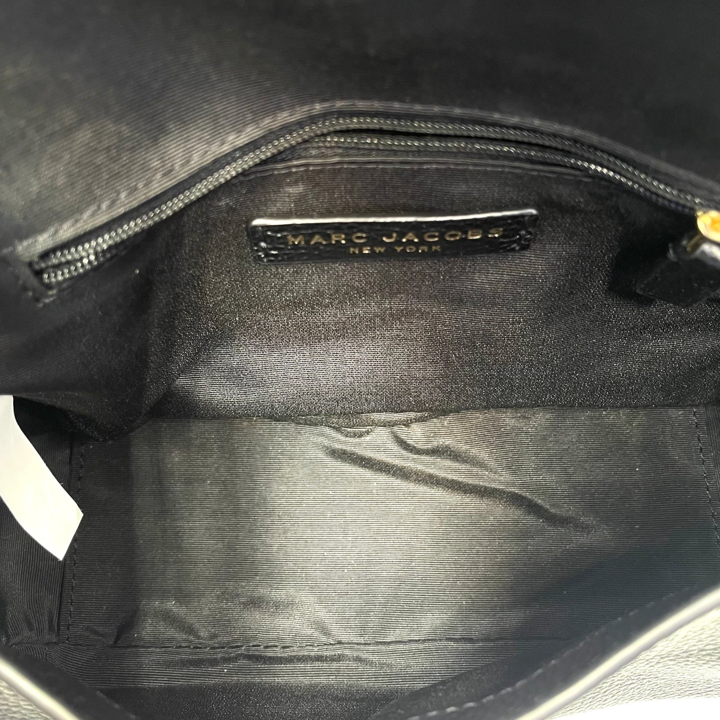 Marc Jacobs Groove Messenger Crossbody