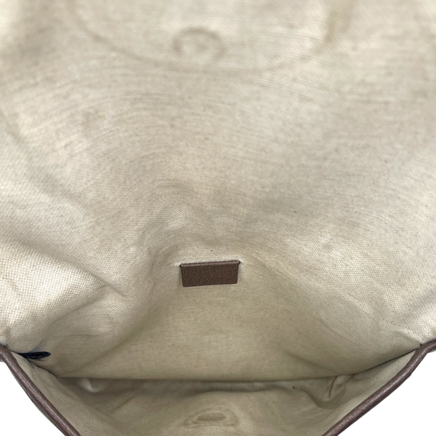 Gucci GG Neo Messenger Bag