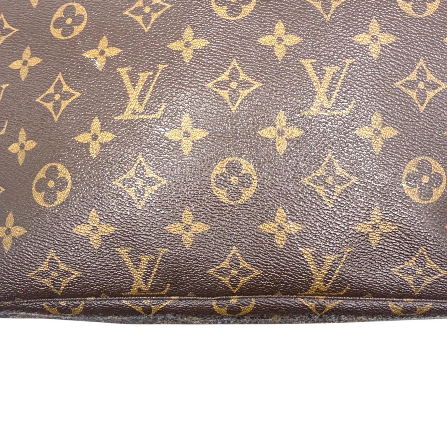Louis Vuitton Monogram Neverfull MM Tote Bag