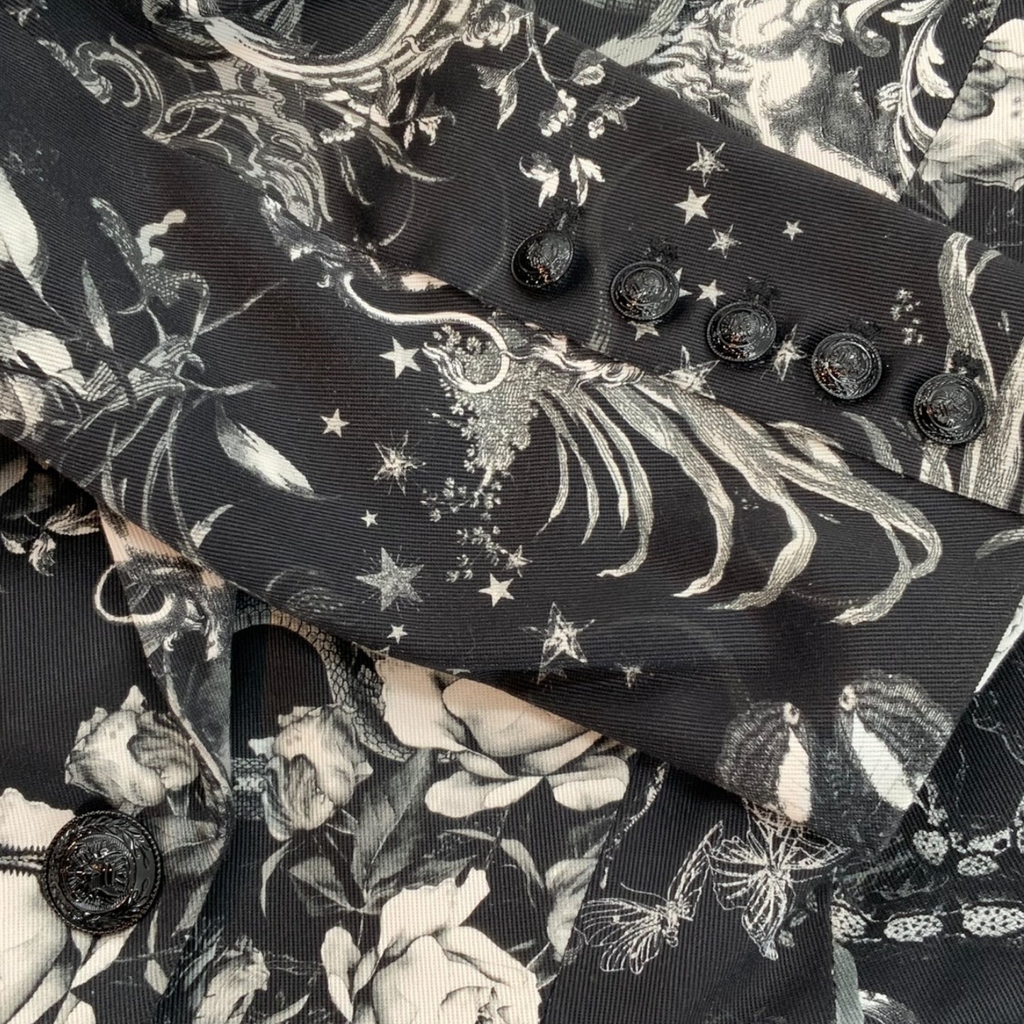 L'Agence Kaisley Structured Zodiac Blazer