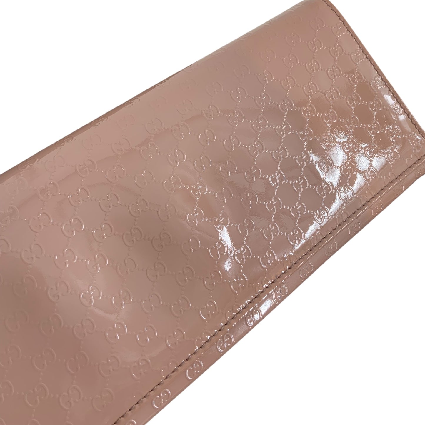 Gucci Patent Microguccissima Small Broadway Clutch Dark Cipria