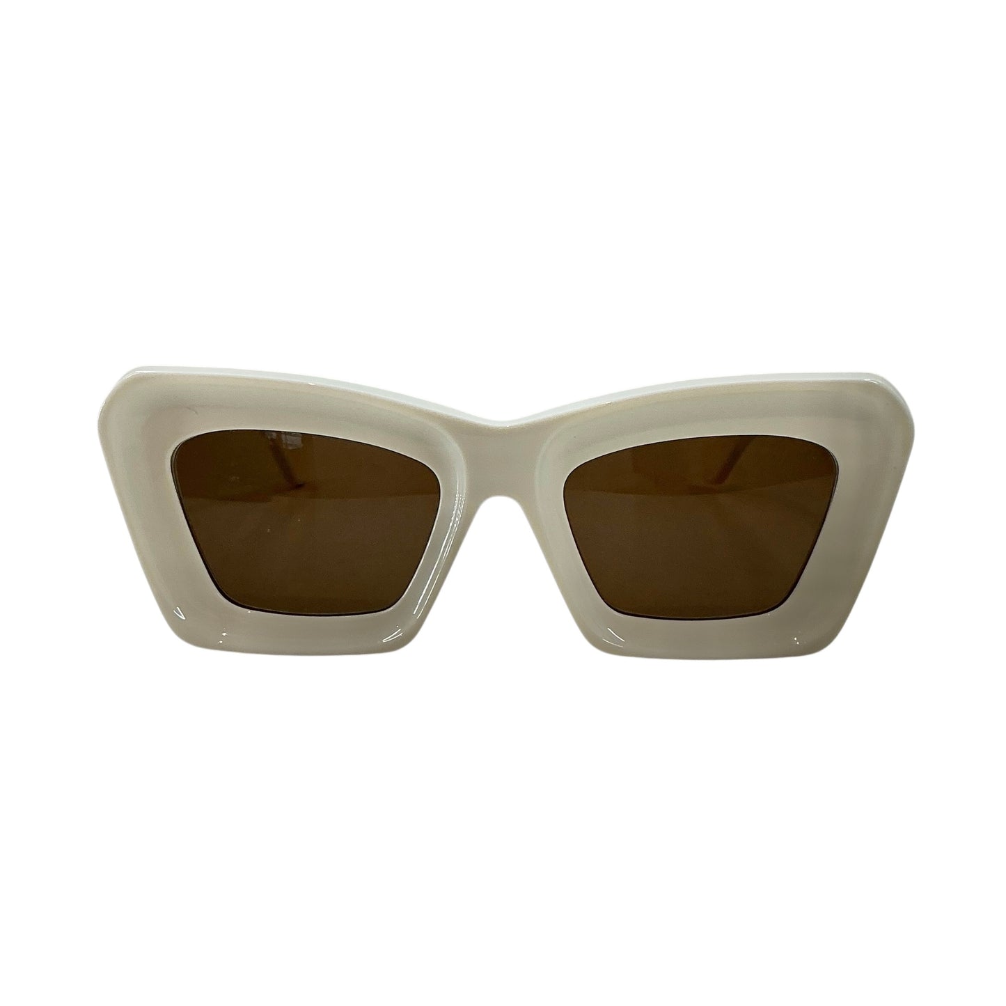 LOEWE Anagram White Beveled Cat-Eye Sunglasses – Ivory & Brown