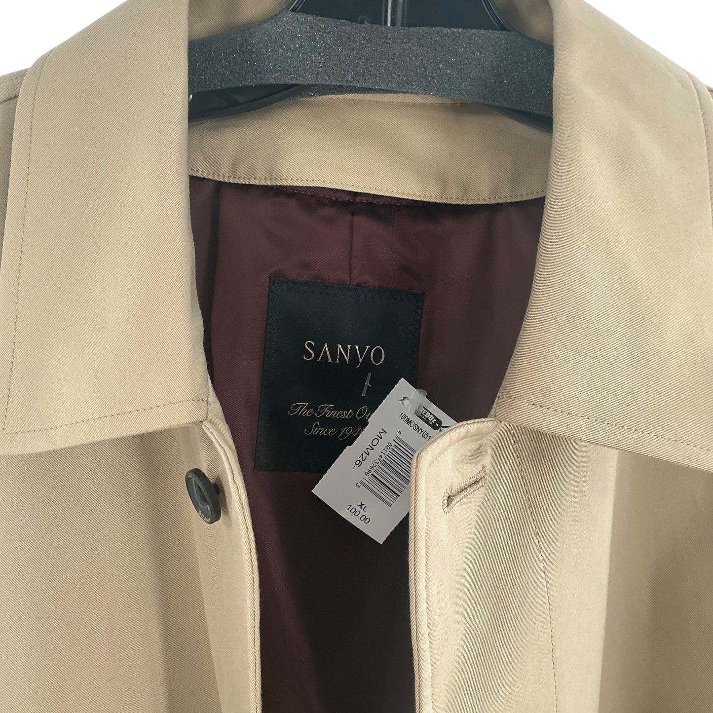 Sanyo New With Tags Men’s Classic Mac Coat
