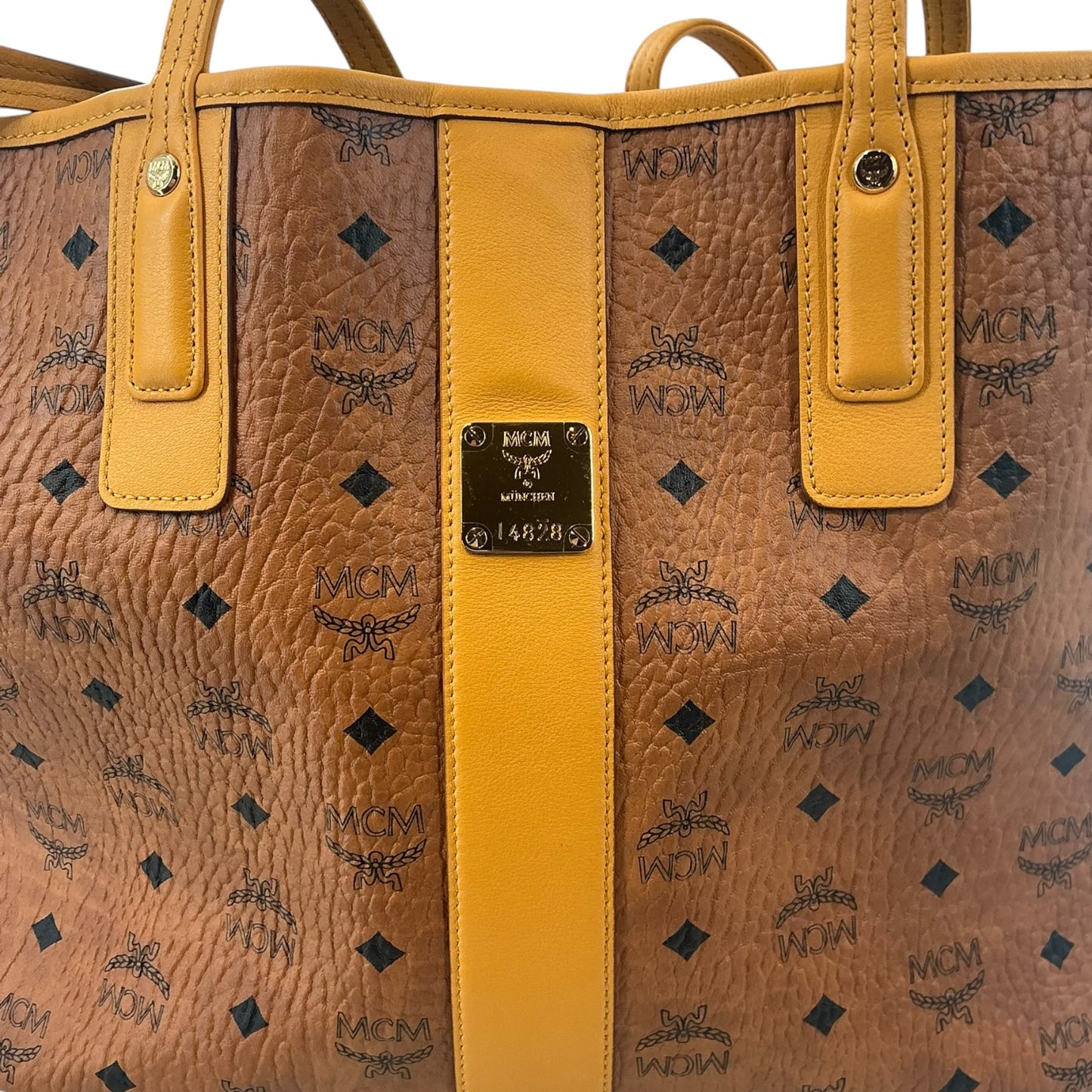 MCM Reversible Liz Shopper in Visetos
