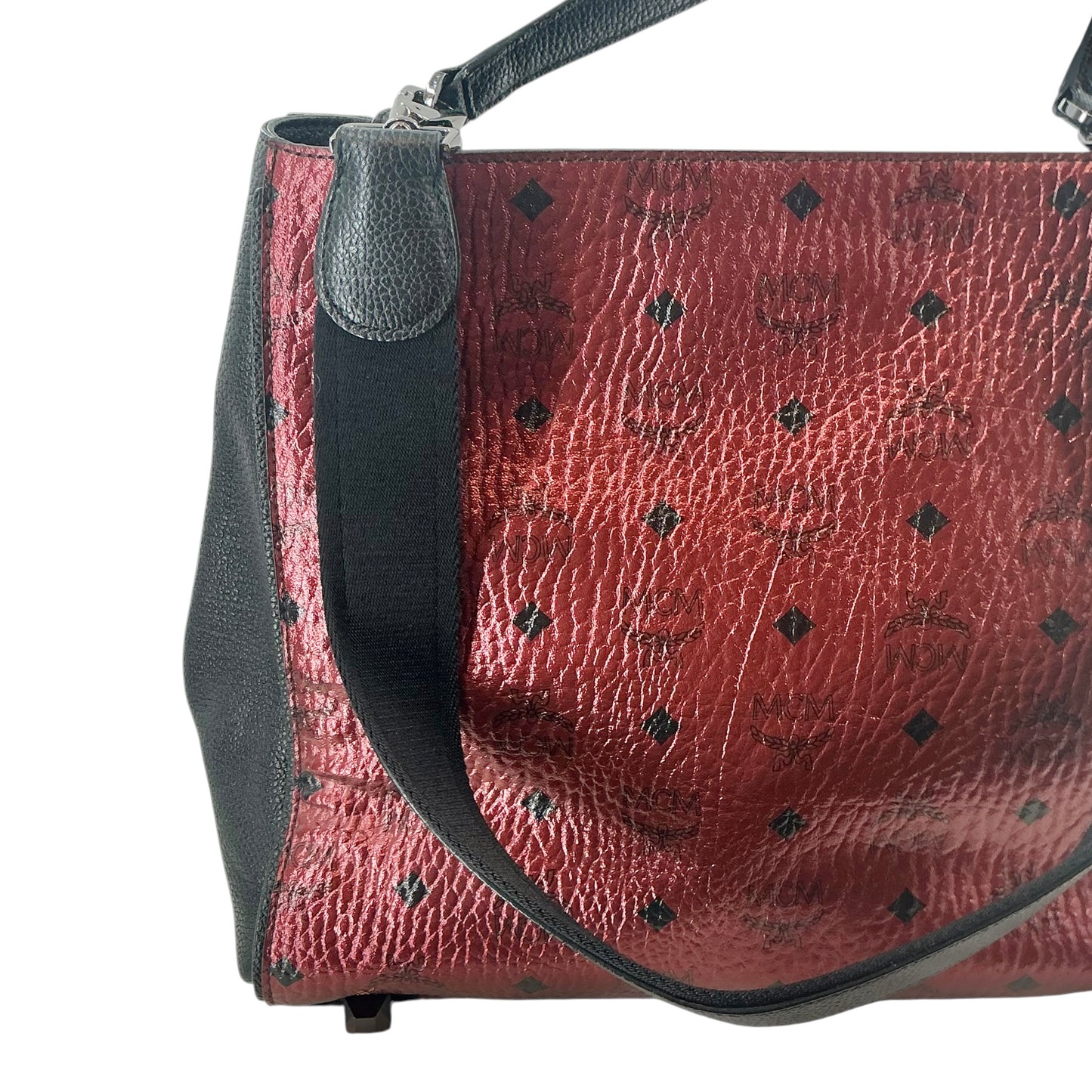 MCM Visetos Corina Medium Metallic Shoulder Bag - Scooter Red