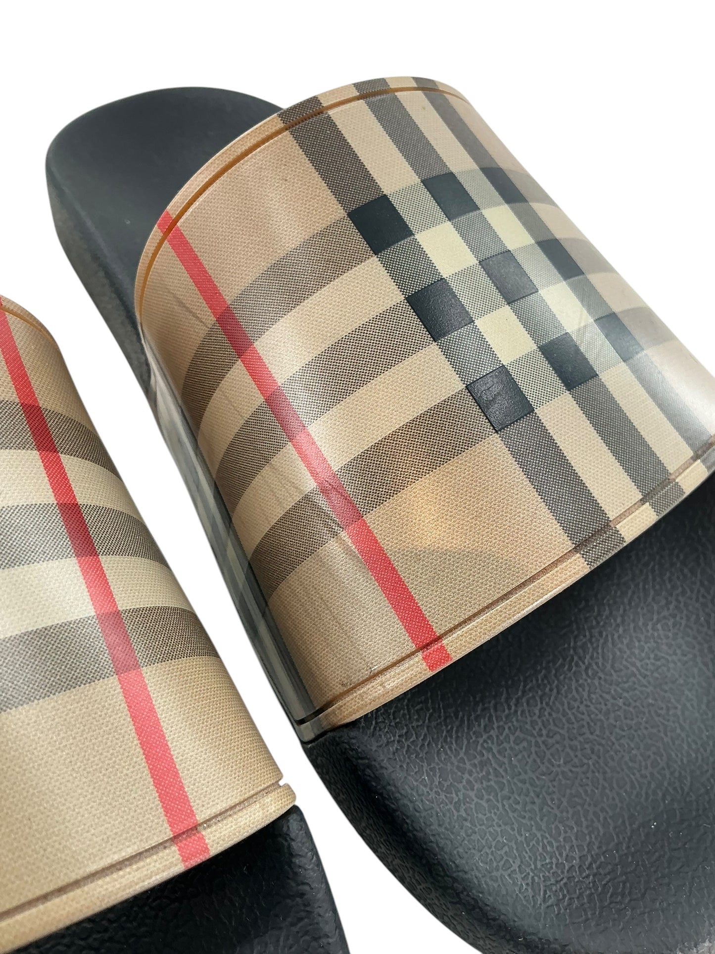 Burberry Furley Vintage Check Slides