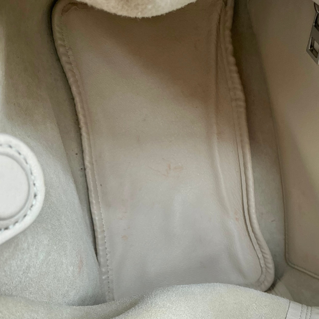 Loewe Squeeze Small Leather Shoulder Bag