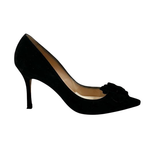 Manolo Blahnik Black Suede Lisa Flower Applique Pointed Toe Pumps