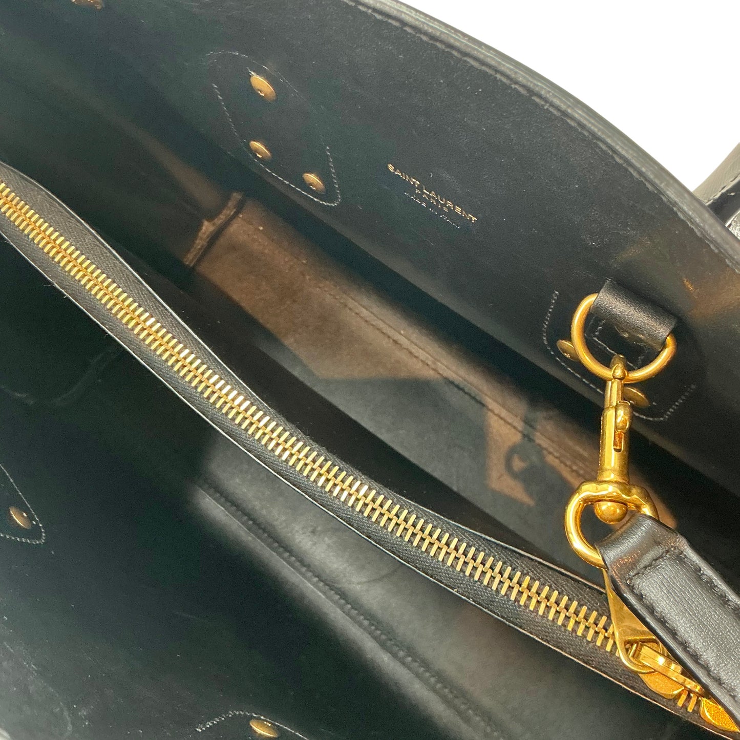 Saint Laurent Classic Medium Sac de Jour Bag in Black Smooth Leather