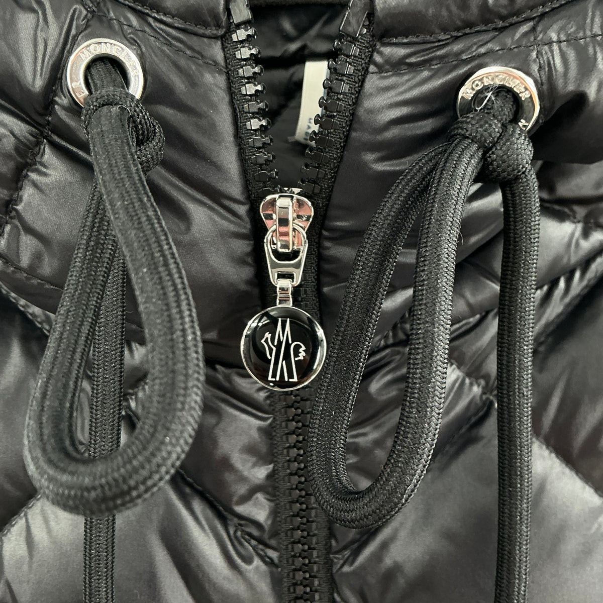 Moncler Women’s Black Diamond-Quilted Hooded Short Down Jacket