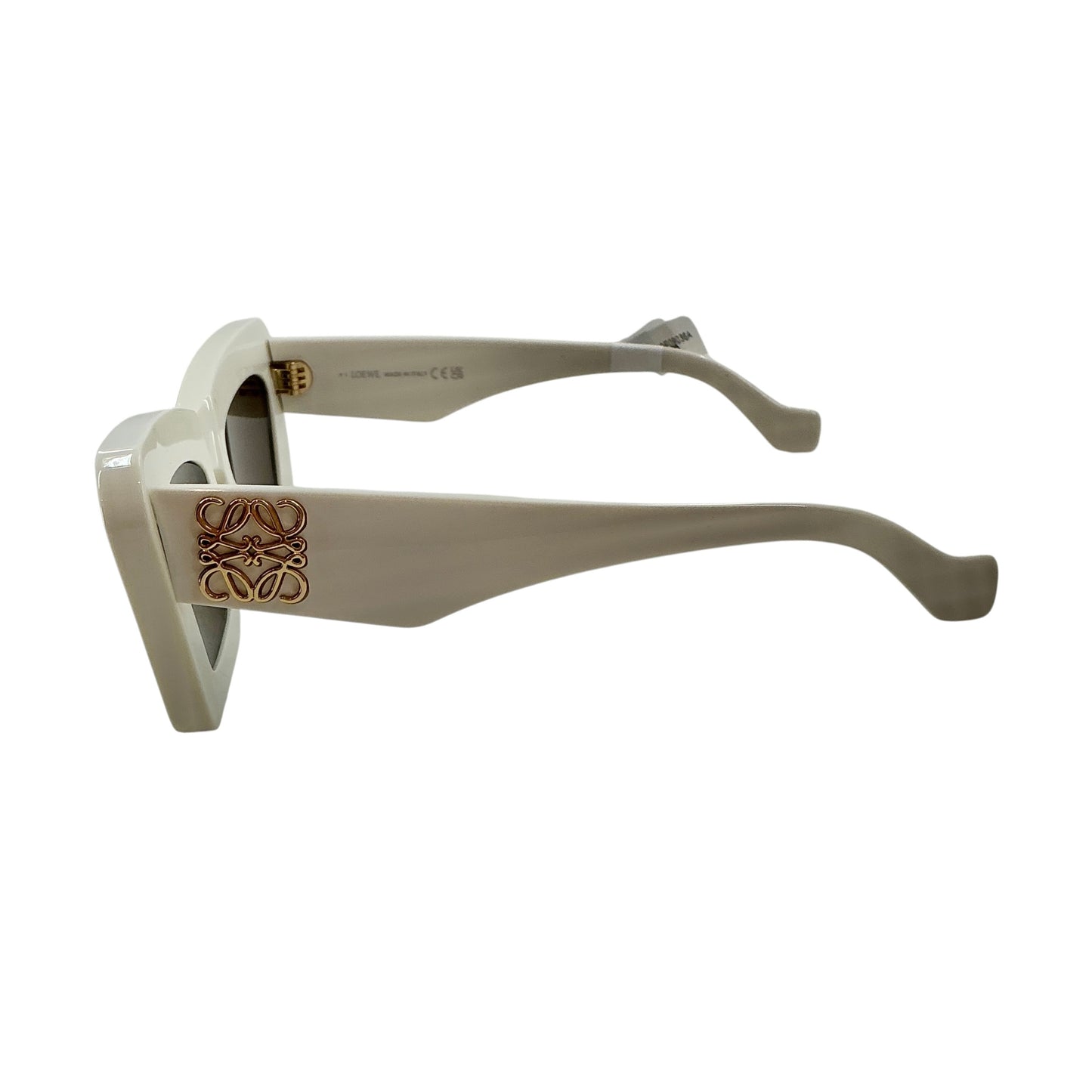 LOEWE Anagram White Beveled Cat-Eye Sunglasses – Ivory & Brown