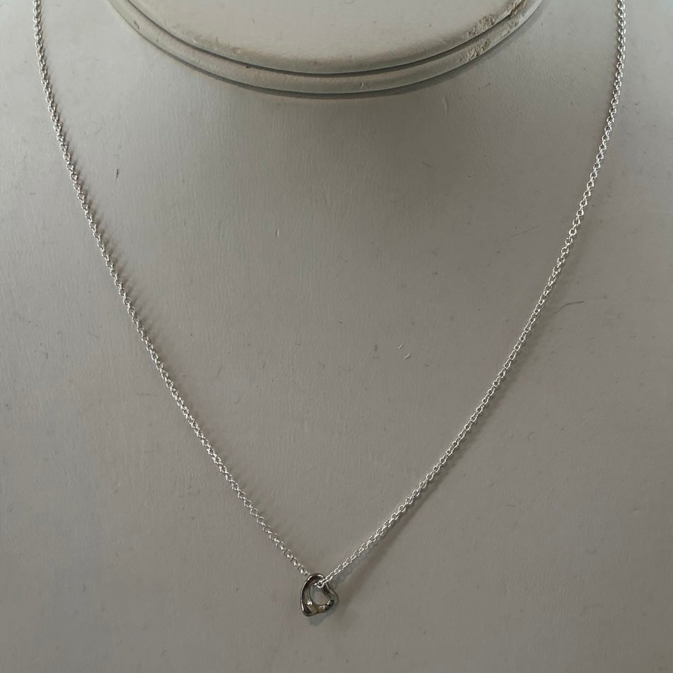 Tiffany & Co. Elsa Peretti Sterling Silver Open Heart Necklace w/ Box
