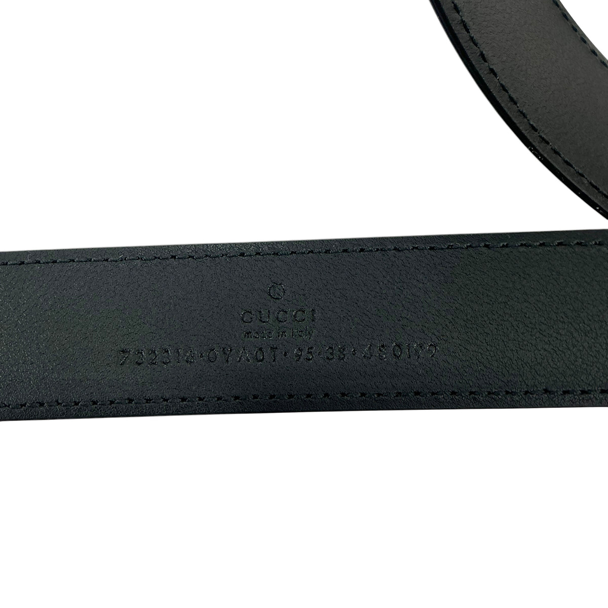 Gucci Smooth Black Leather Belt with Gold Buckle
