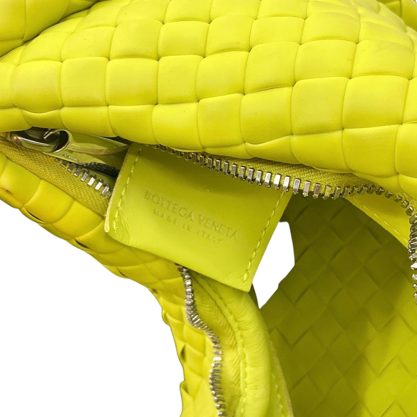 Bottega Veneta Padded Jodie Mini Rubber Vert Kiwi
