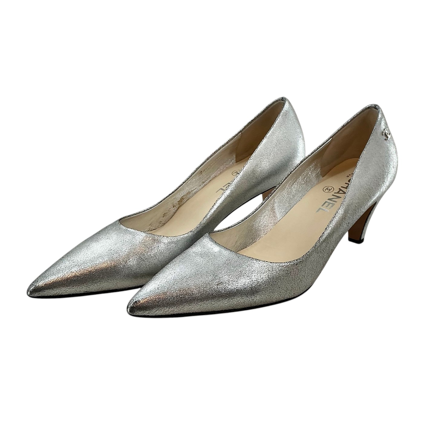 CHANEL Metallic Silver Distressed Leather Pointed Toe Kitten Heels