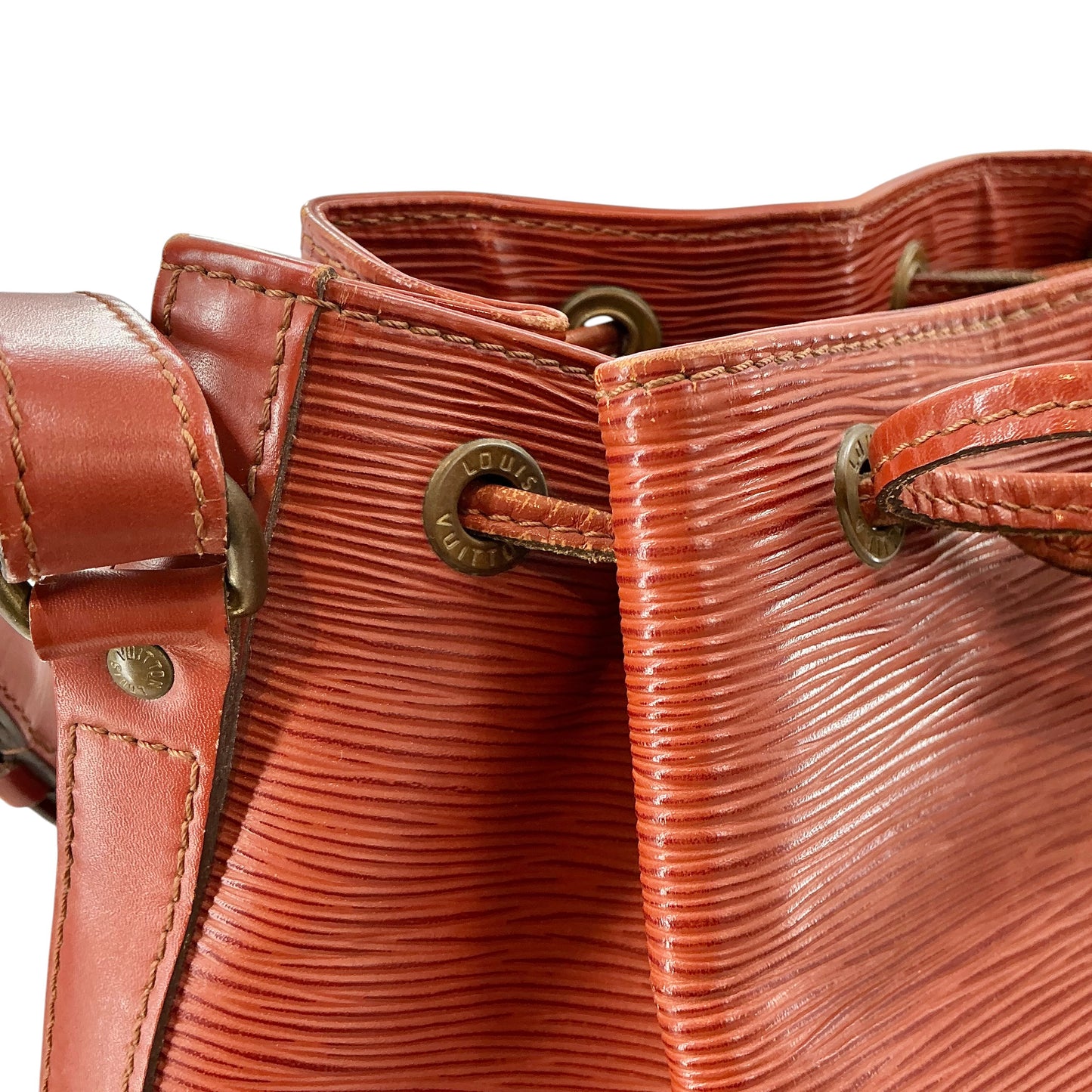 Louis Vuitton Kenyan Fawn Epi Leather Petit Noé Bucket Bag
