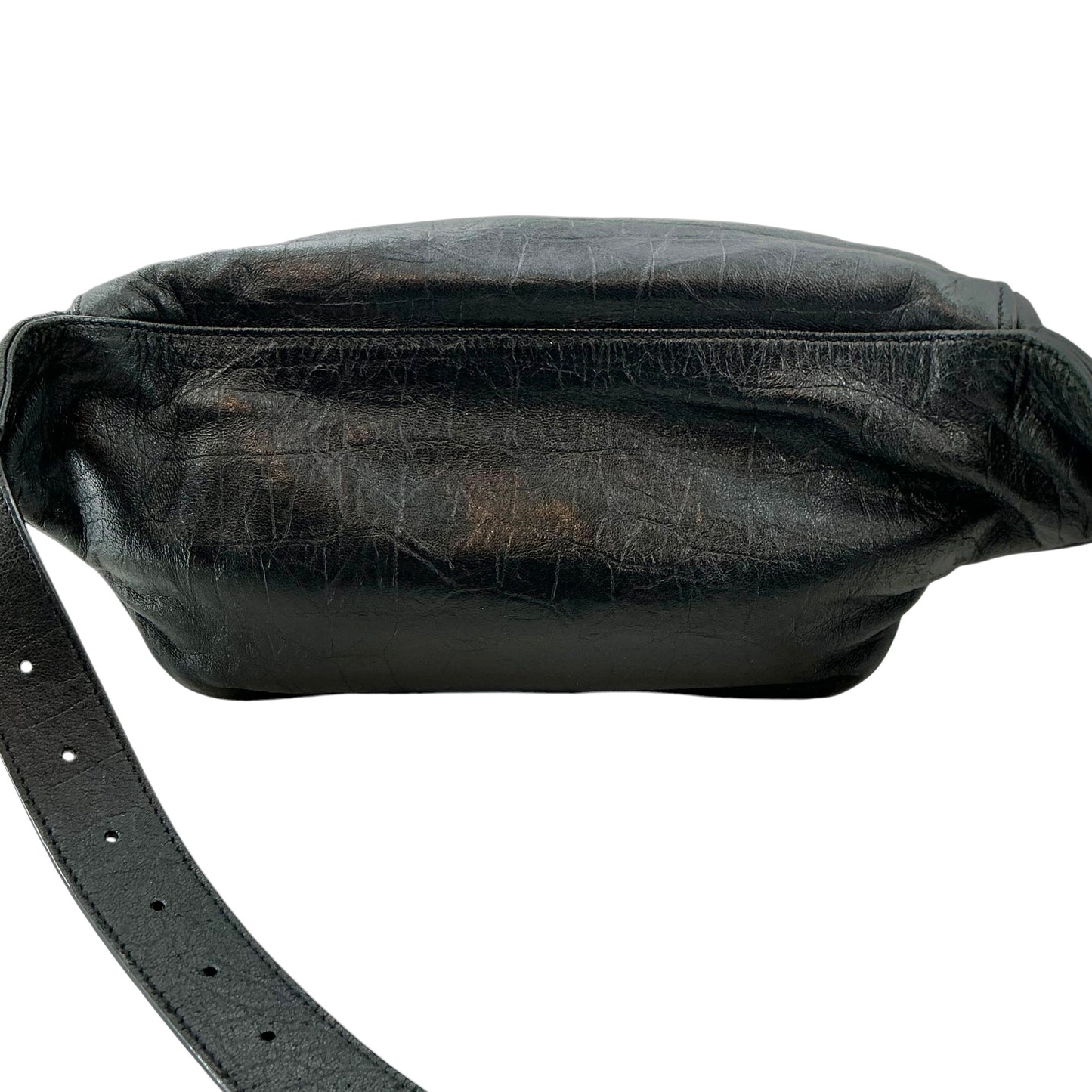 Saint Laurent (YSL) Classic Monogram Crocodile-Embossed Leather Belt Bag – Matte Black
