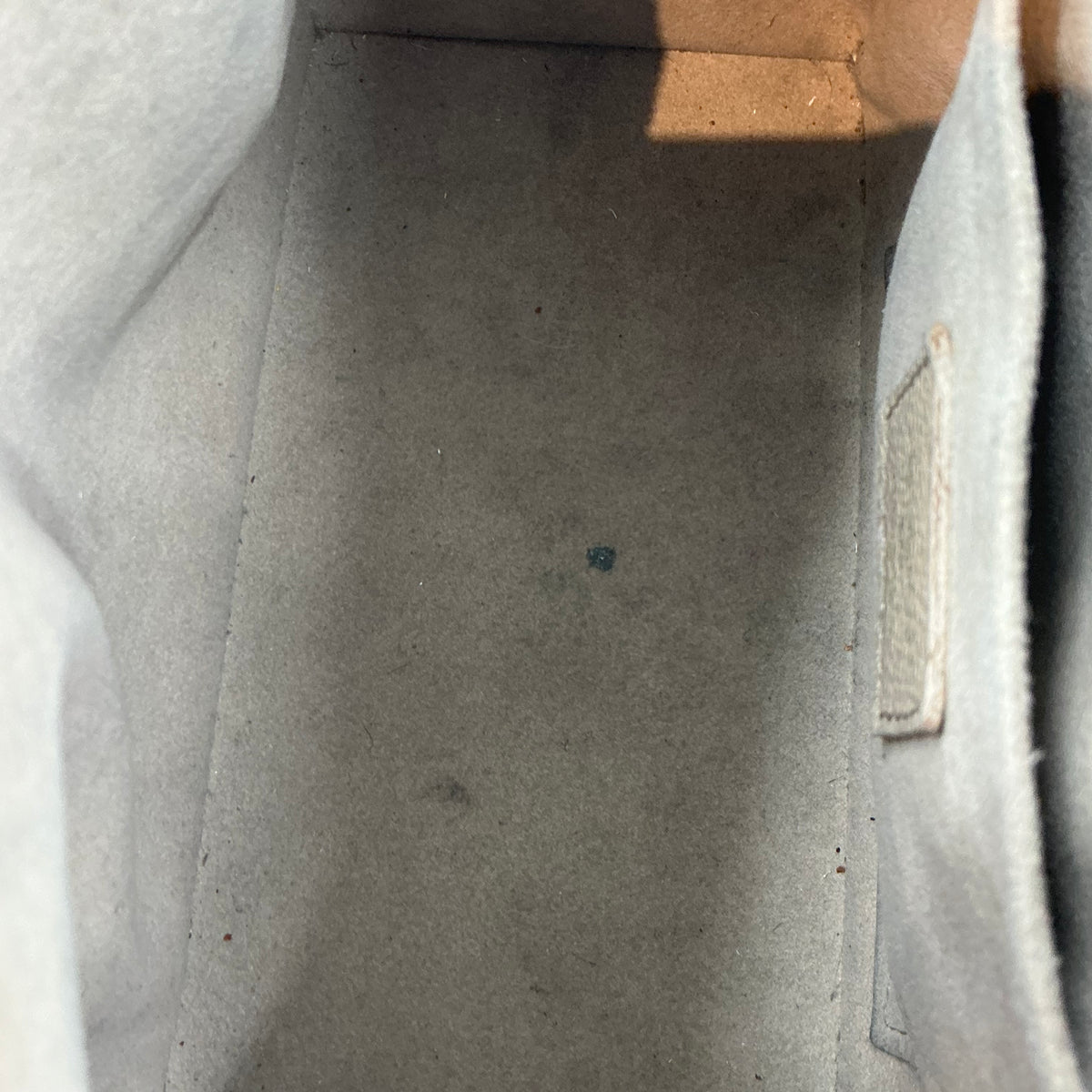 Louis Vuitton Bicolor Monogram Empreinte Speedy Bandoulière 20 – Tourterelle / Crème