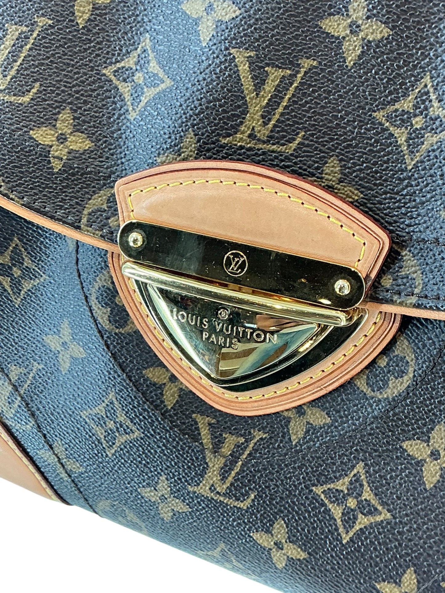 Louis Vuitton Beverly MM Shoulder Bag