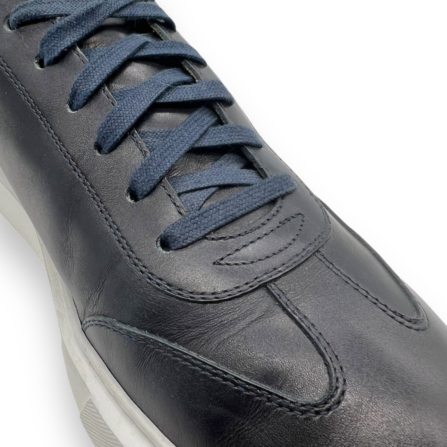 Magnanni Men’s Leather Sneakers