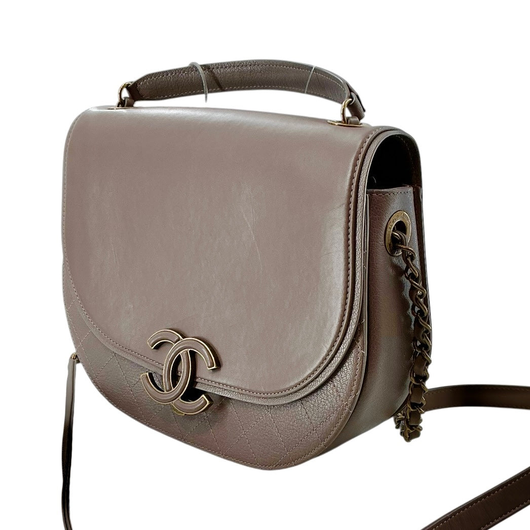 Chanel Coco Curve Flap Messenger Bag