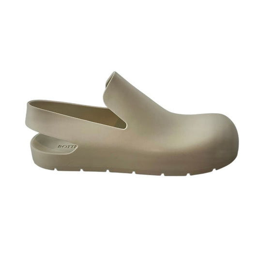 Bottega Veneta Rubber Slingback Puddle Shoe