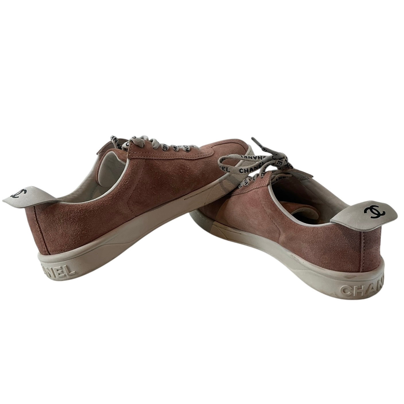 Chanel 20S Weekender Low-Top Sneaker Pink Suede