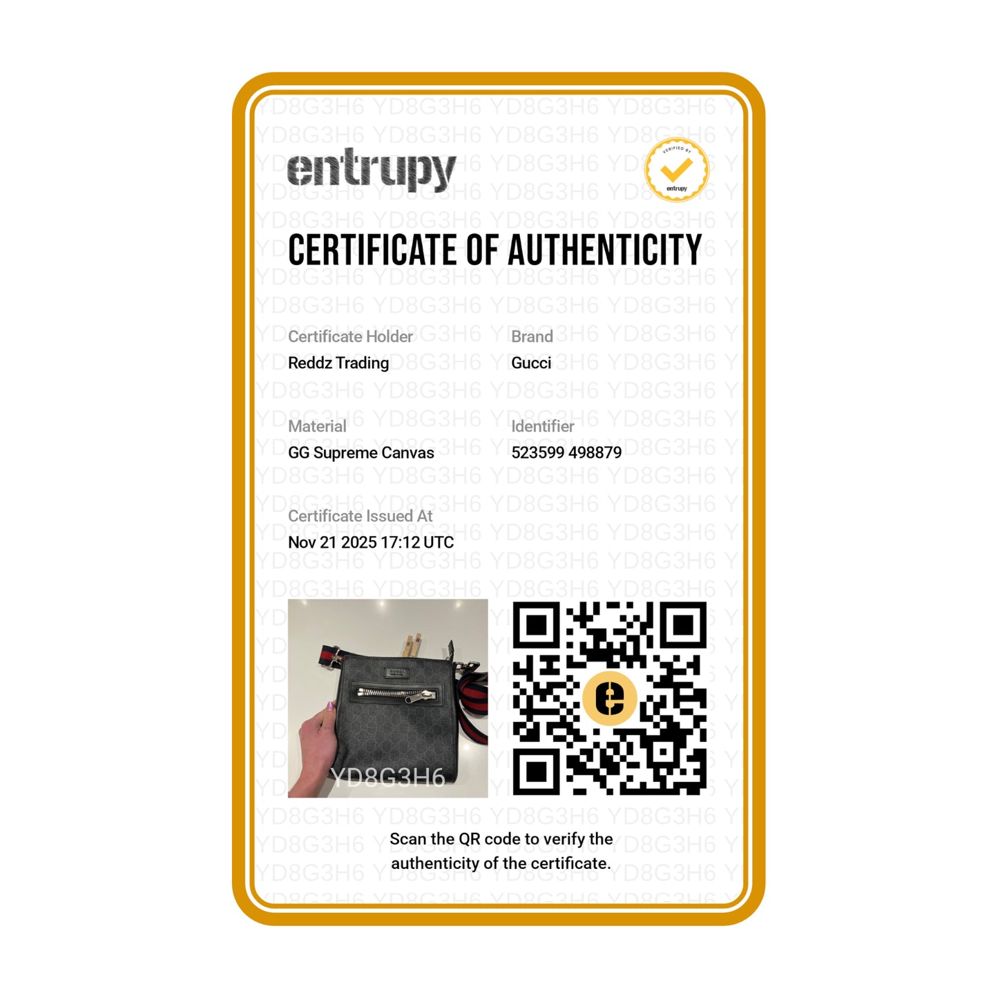 Gucci GG Supreme Messenger Bag