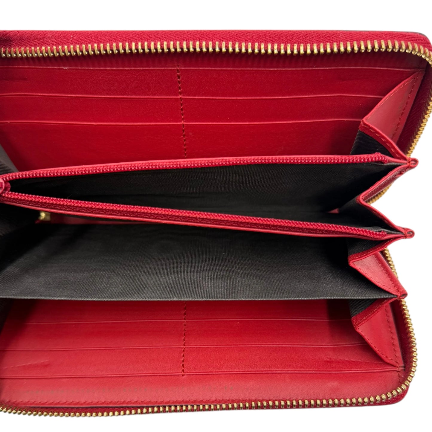 Gucci GG Zip Around Wallet