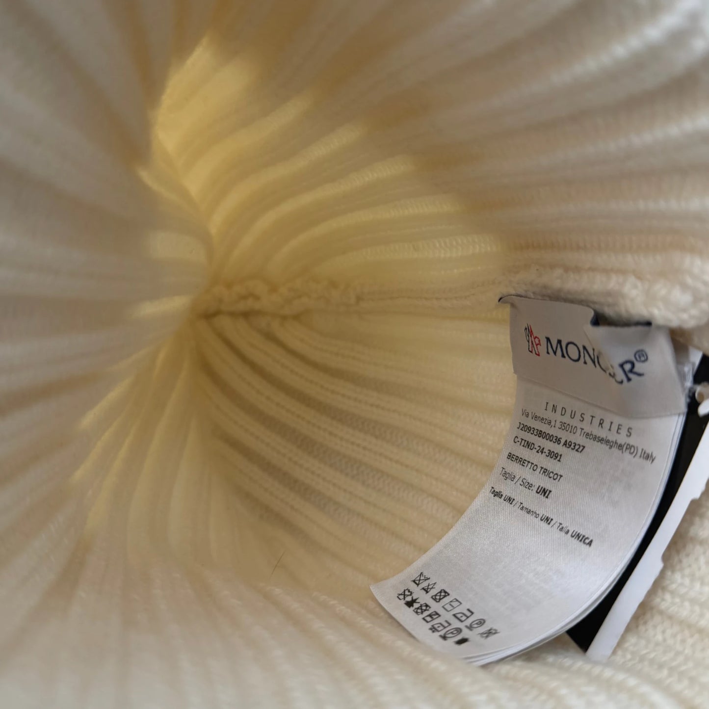 Moncler Ribbed Knit Wool Beanie