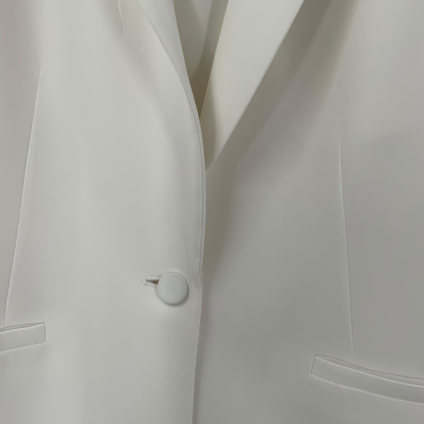 Cinq A Sept White Blazer with Cinched Wrists
