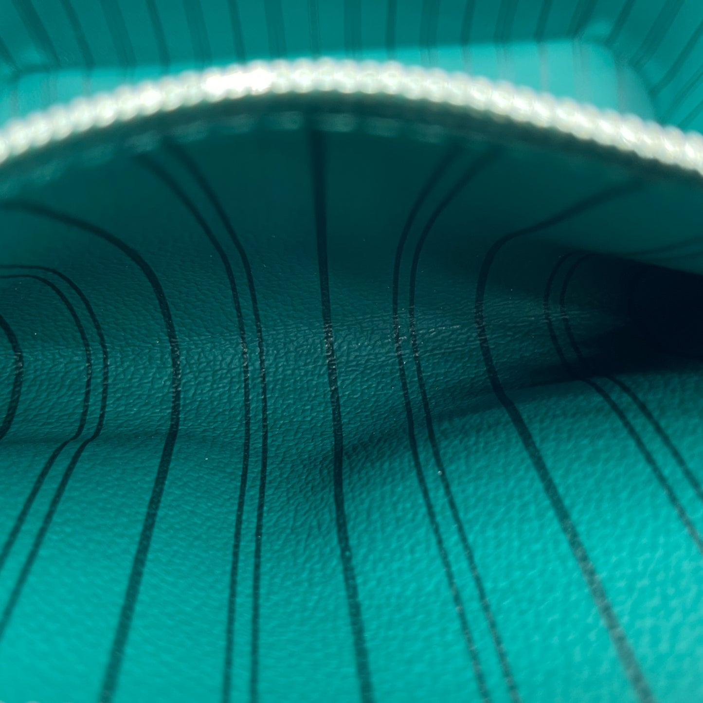 L.V Monogram Nice BB Vanity Case