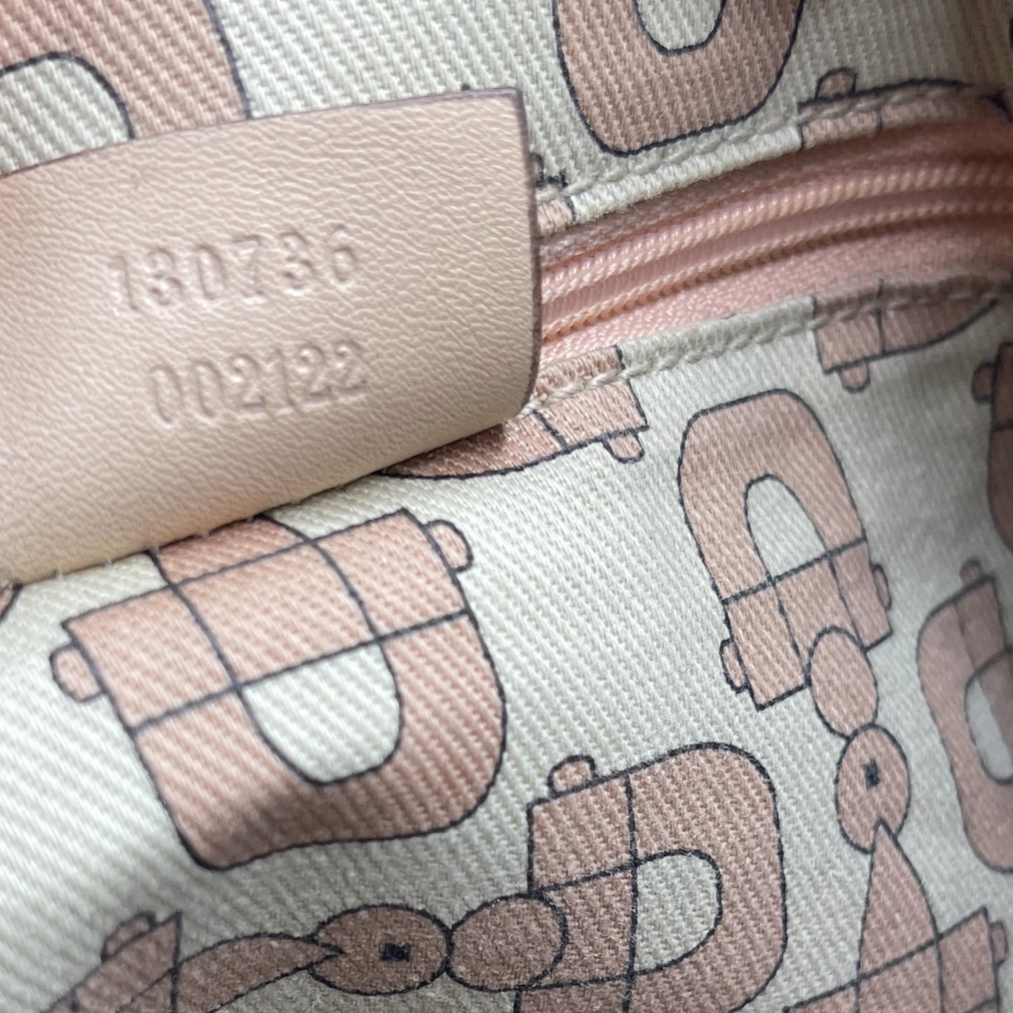 Gucci Guccissima Shoulder Tote Bag