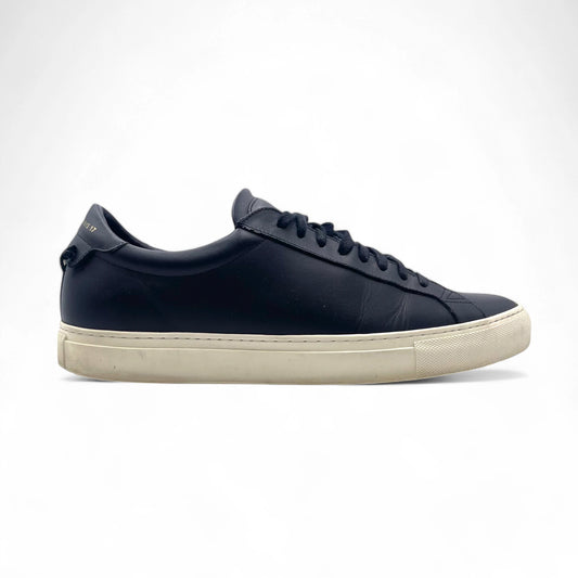 Givenchy Black Low Snkr