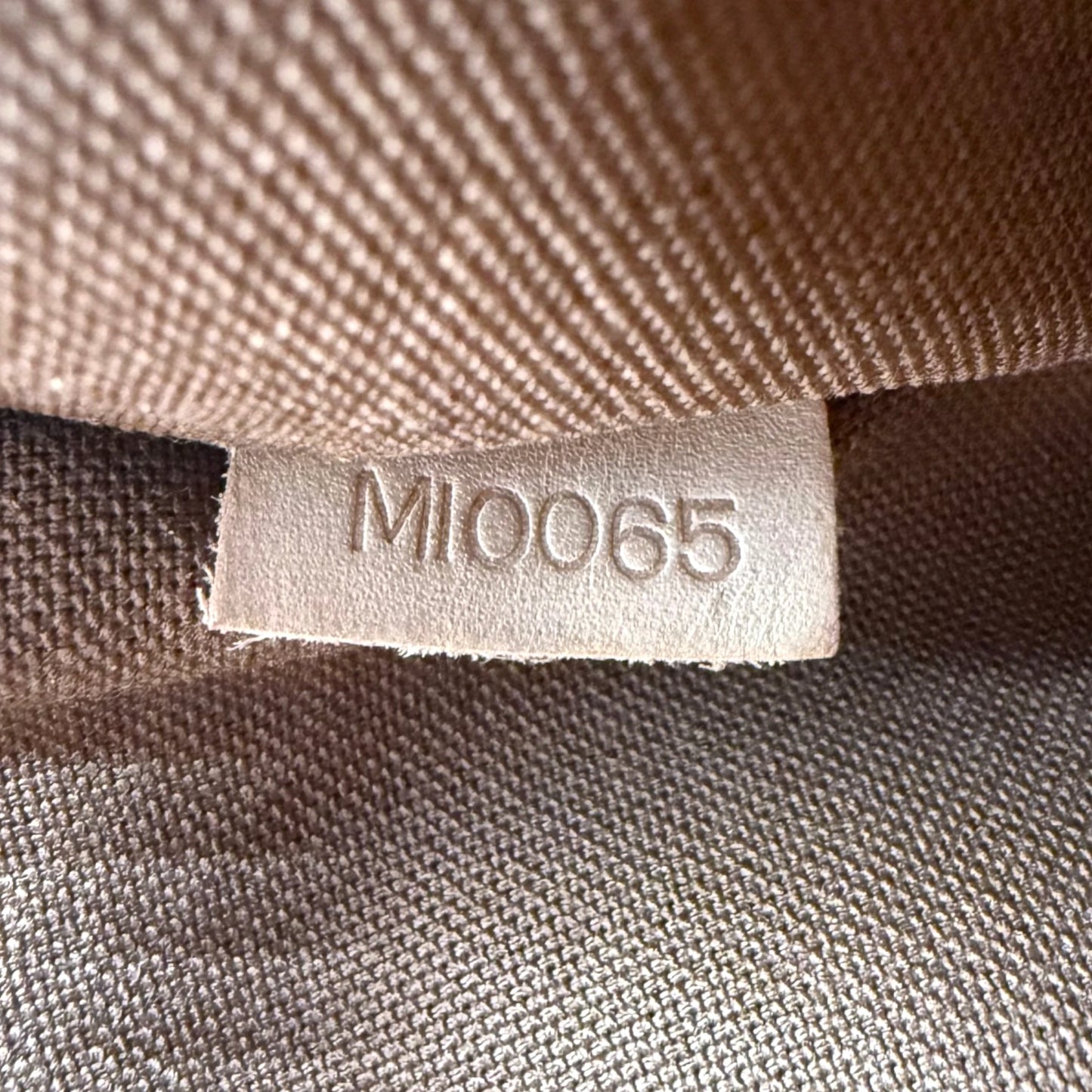 Louis Vuitton Bosphore Pochette Bag
