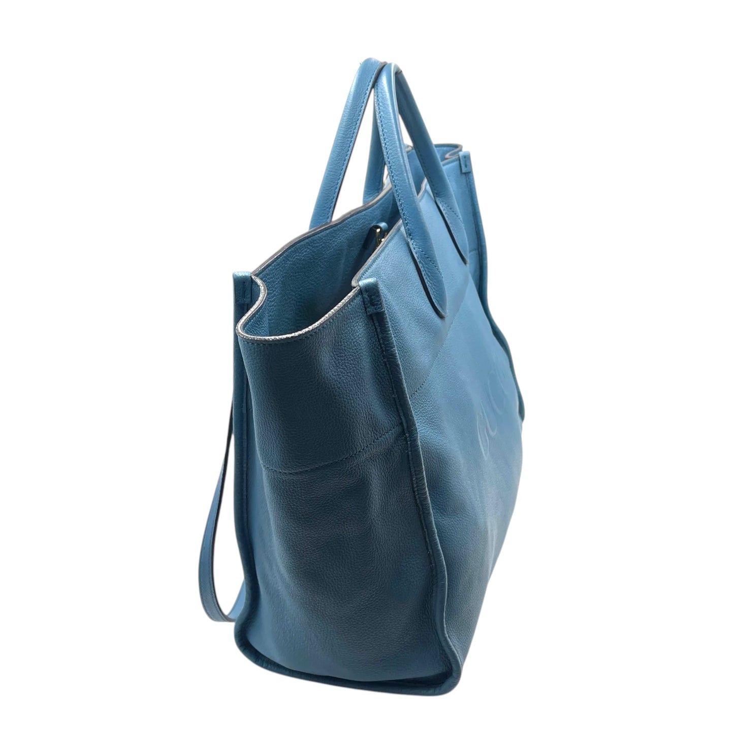 Gucci Logo Embossed Large Tote