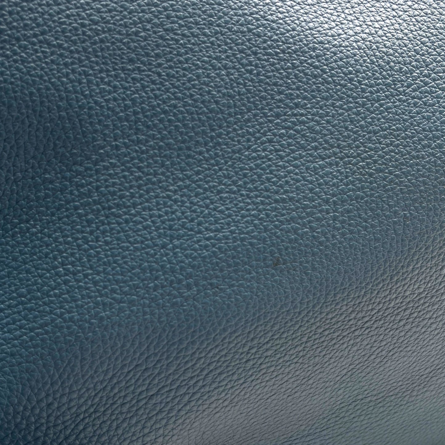 Gucci Logo Embossed Large Tote