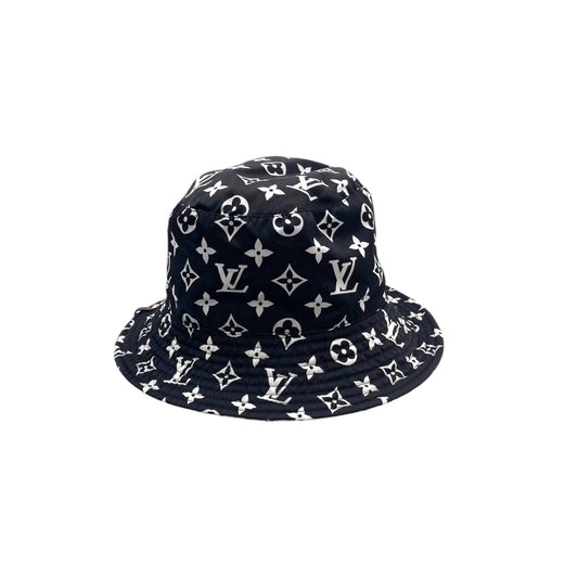 L.V Monogram Reversible Bucket Hat - S