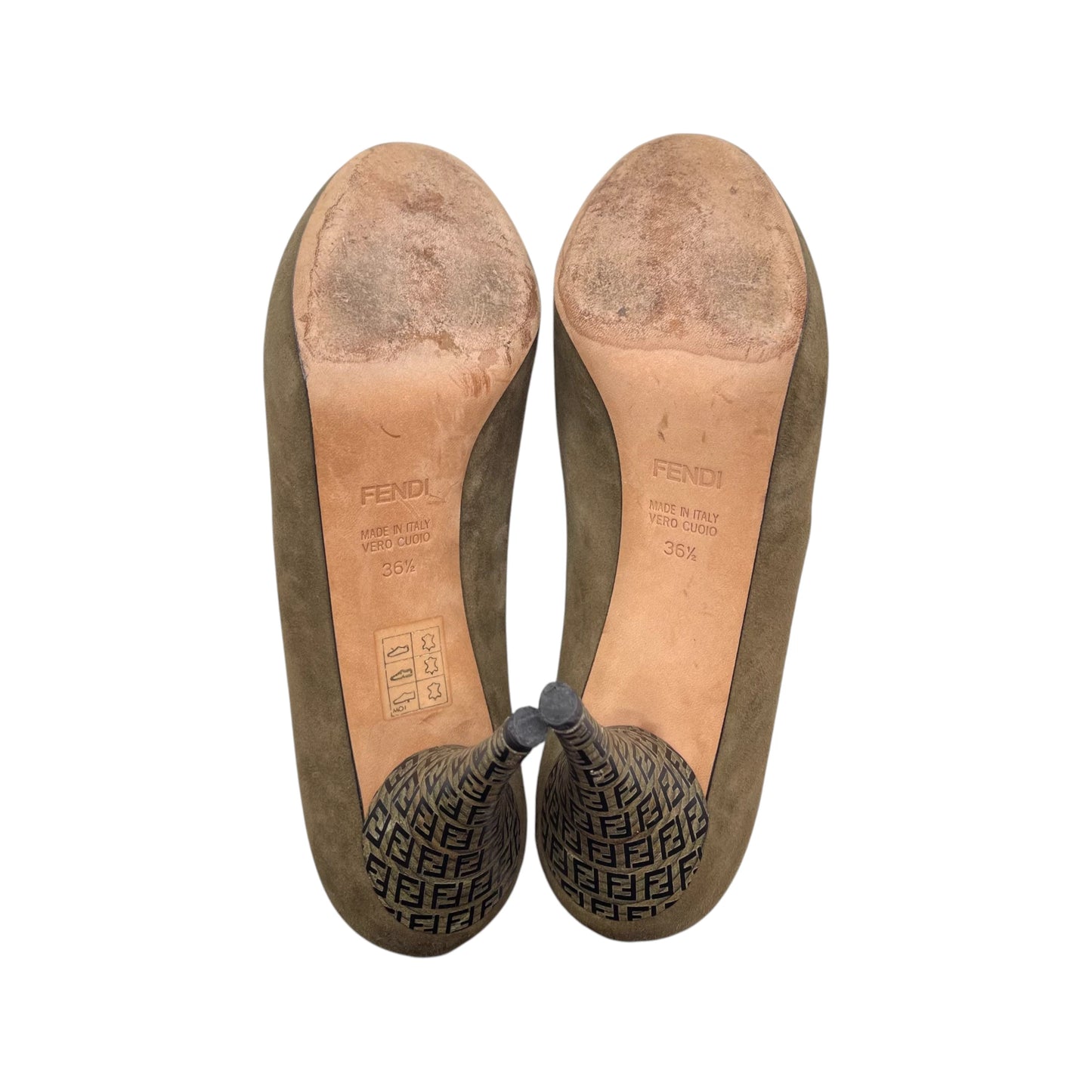Fendi Suede Pump