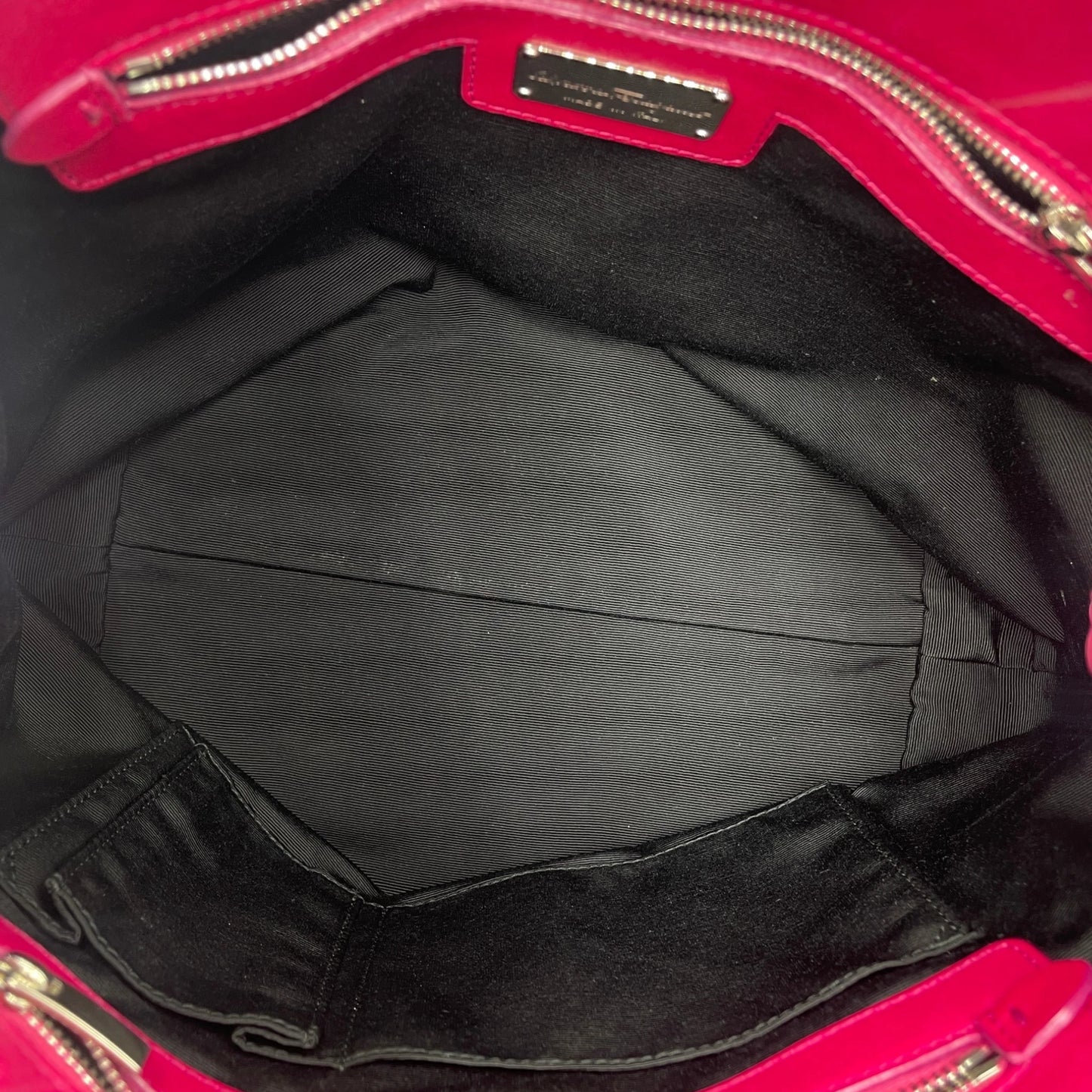 Ferragamo Vara Shoulder Bag