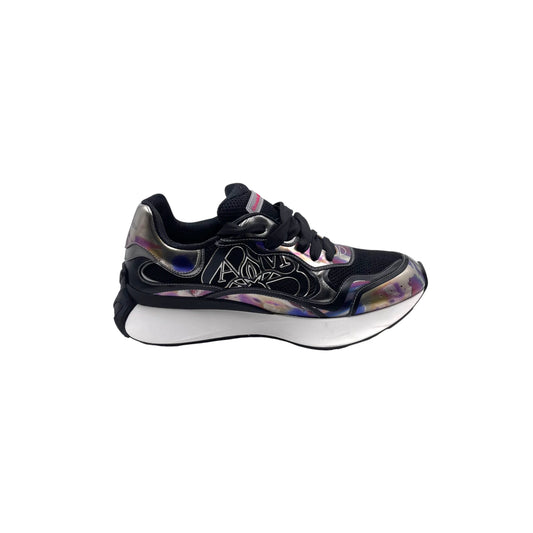 McQueen Sprint Runner Seal Logo Men's Snkr