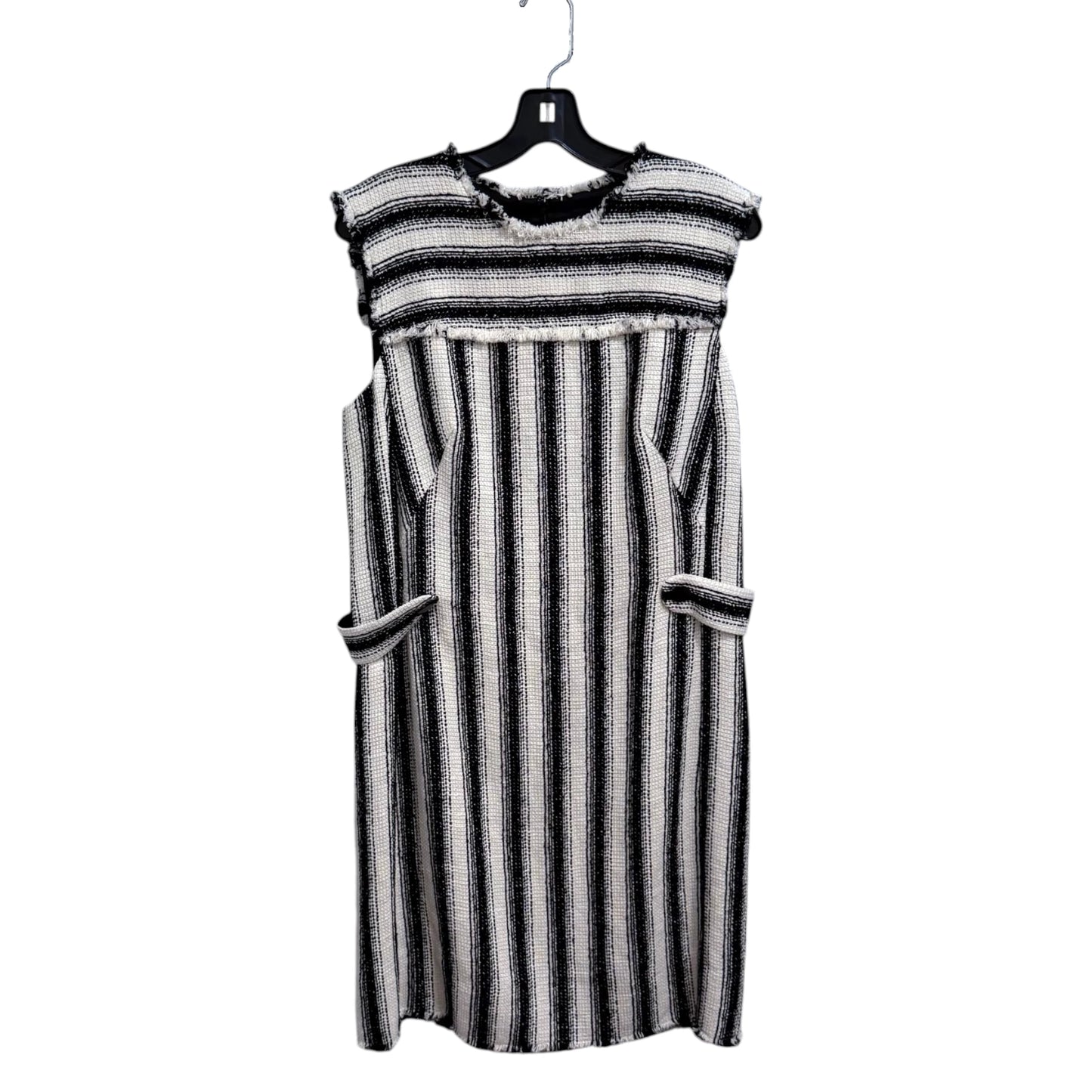 Akris Punto Black Ivory Button-Embellished Tweed Dress
