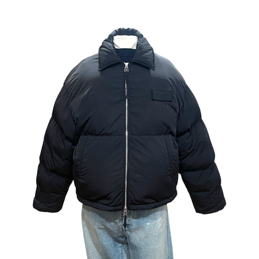 Jacquemus La Montagne Logo-Patch Puffer Jacket - 40
