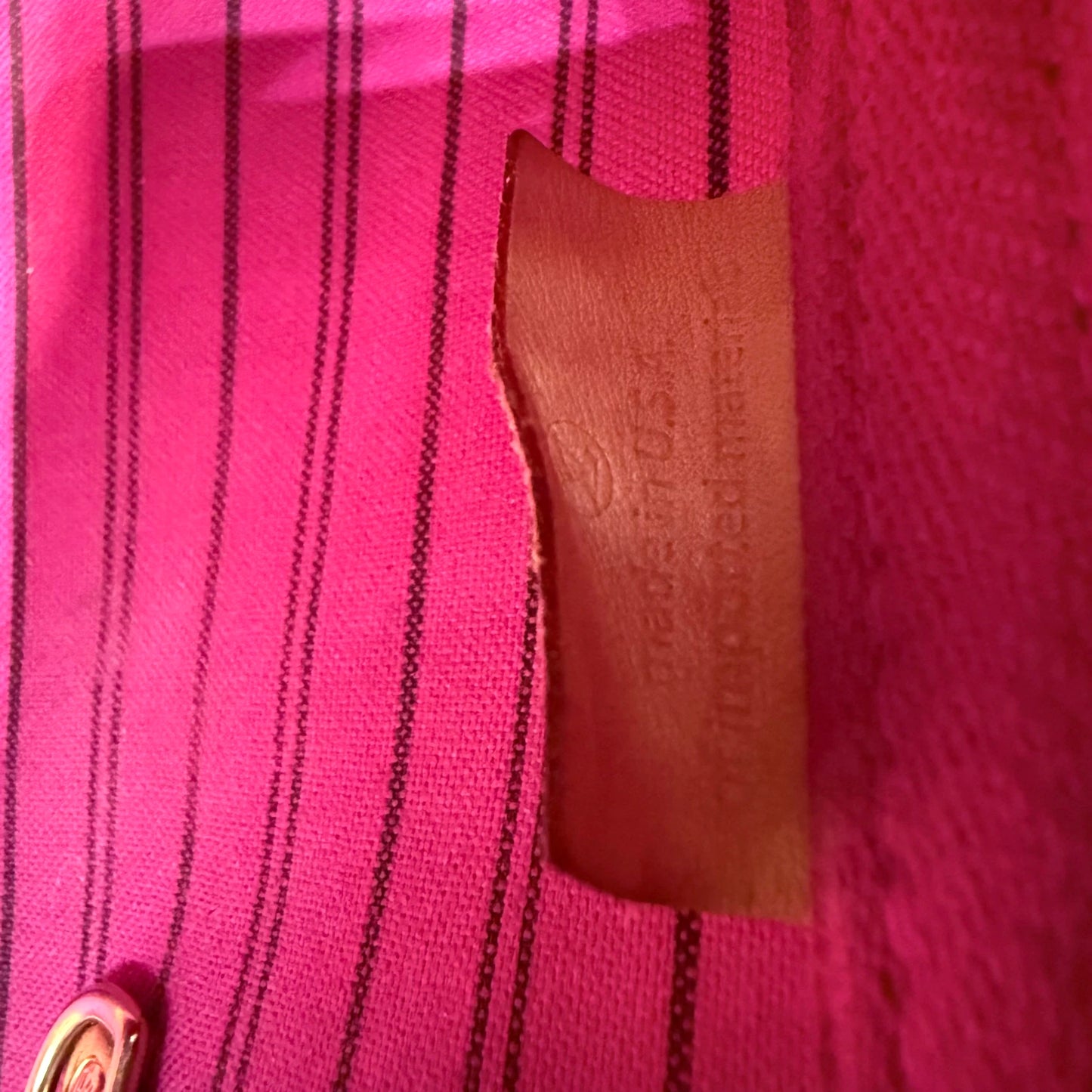 Louis Vuitton Monogram Neverfull MM Tote Bag