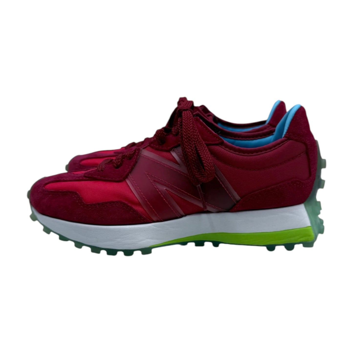 New Balance Concepts 327 Cape Sneakers