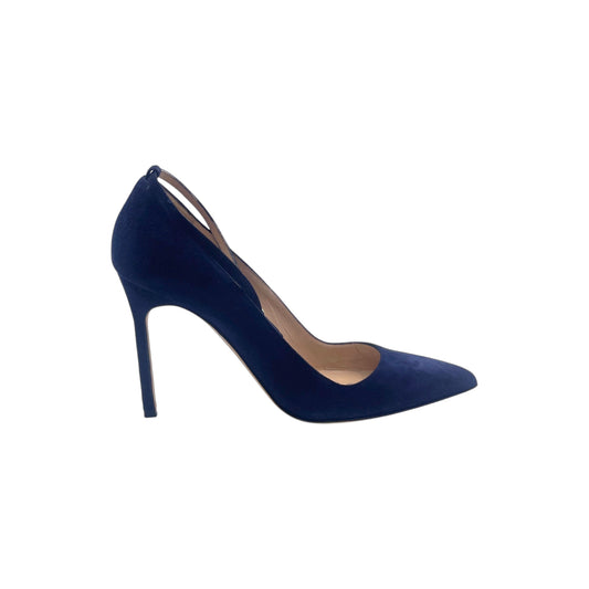 Manolo Blahnik Navy Suede Pointed Toe Pump